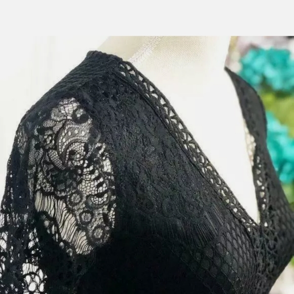 Altar'd State Maxi Dress,Black lace Large - Picture 10 of 14